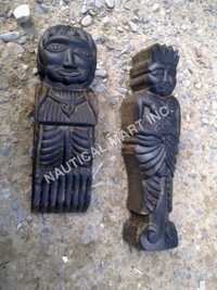 Easy To Install Wooden Statue Set