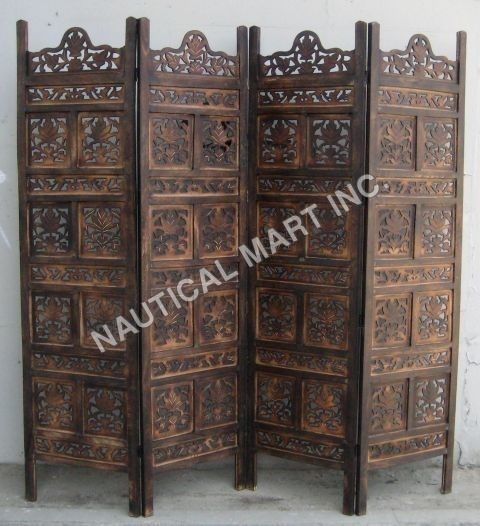 CARVED WOODEN SCREEN 