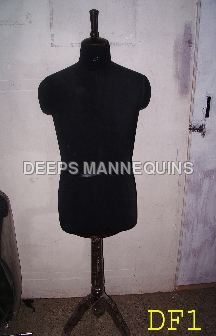Male Dress From Mannequins