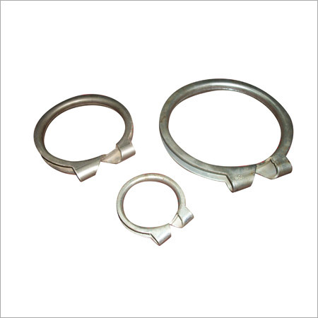 Volvo Pipe Clamps