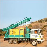 Industrial Drilling Rigs - 2600 X 950 X 1800 Mm, Heavy Duty Steel, Industrial Yellow, 7.5 Kw Motor, 300 Mm Hole Diameter, Manual Lever Control, High Torque