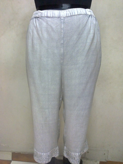 Acid Wash Rayon Capri
