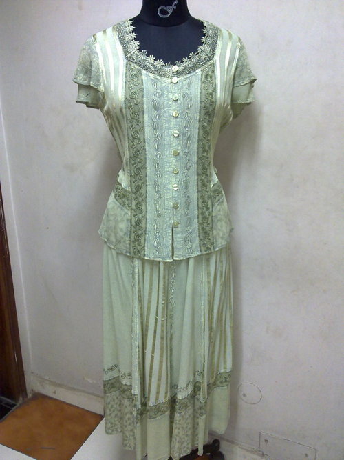 Moss Crepe Skirt Set ( Acid Wash )