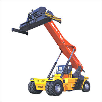 Reach Stackers