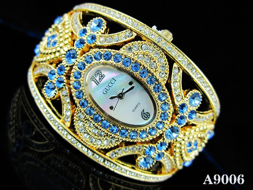 GUCCI Watches 005
