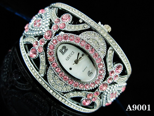 GUCCI Watches 006