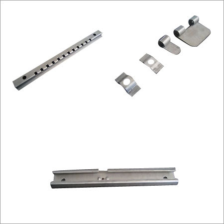 Upper Rail