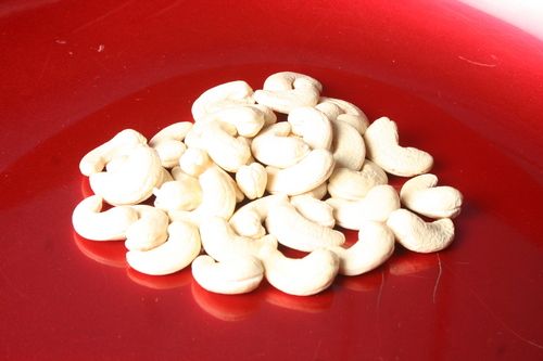 White Processed Cashew Nuts