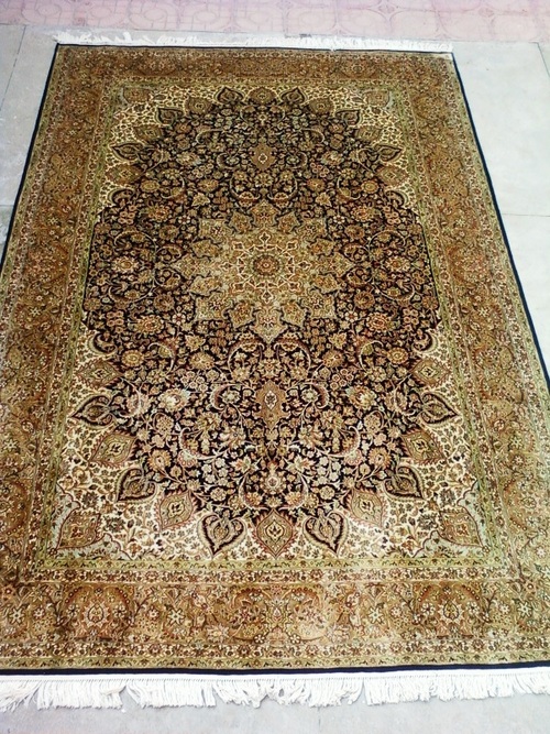 Soft Silk Floor Carpet
