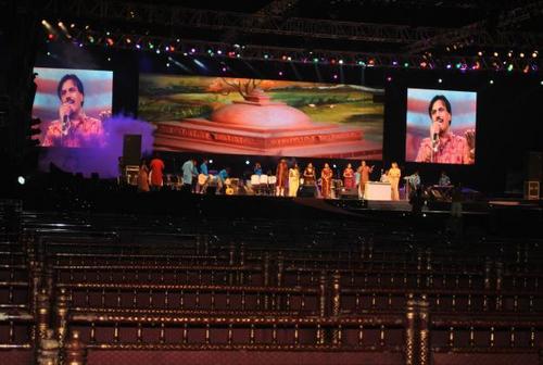 Full Color LED Display