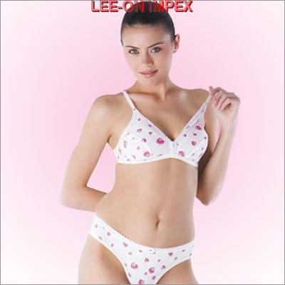 White Floral Printed Set
