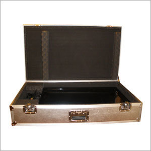 LCD Flight Cases