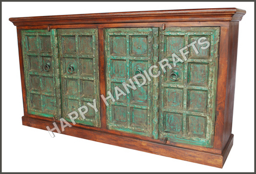 SIDE BOARD