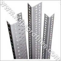 स्लॉटेड एंगल्स