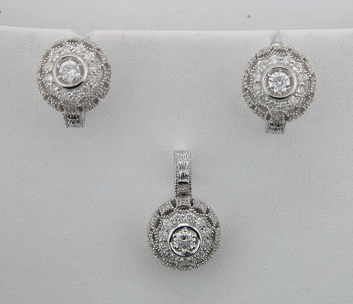 1.50 CT. DIAMOND WHITE GOLD PENDANT EARRINGS SET # PES006