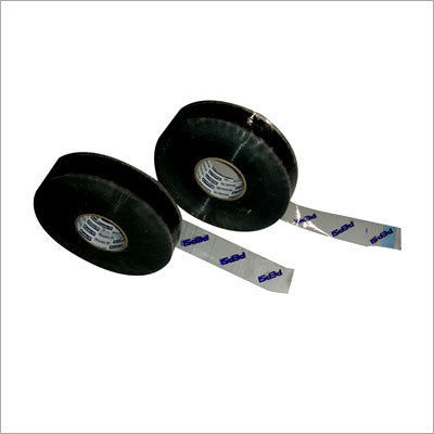 Plain Bopp Self Adhesive Tapes