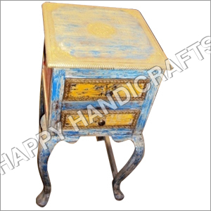 ANTIQUE STOOL