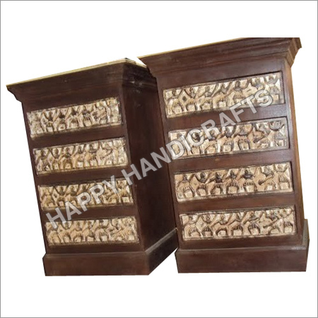 ALMIRAH WITH DRAWER