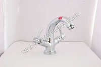Center Hole Basin Mixer