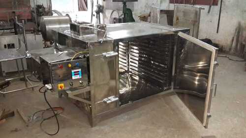 Tray Dryer Capacity: 0 - 100 Kg/Hr