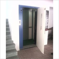 Puerta del elevador del MS oscilacin