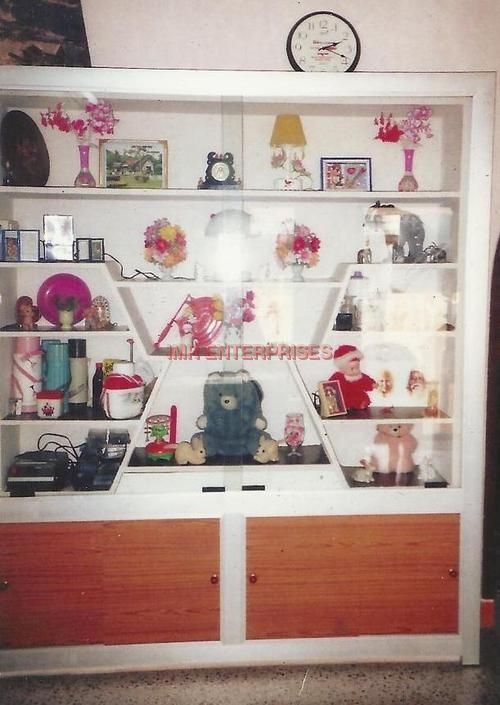 Home Display Units Carpenter Assembly