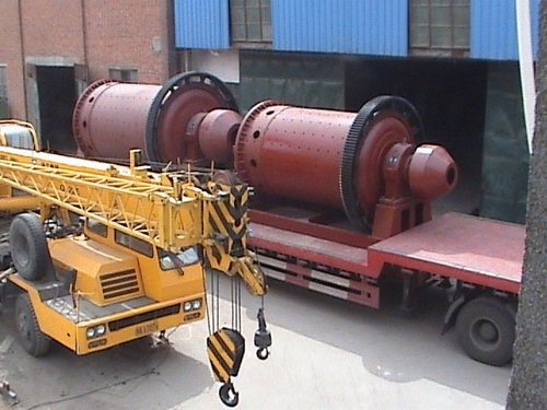 Dry And Wet Type Ball Mill Grinder