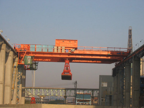 Material Handling Bucket
