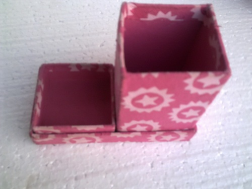 hand made paper all pin stand cum pen holder