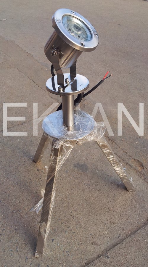 Silver Stainless Steel Tripod Stand