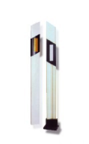 delineator post