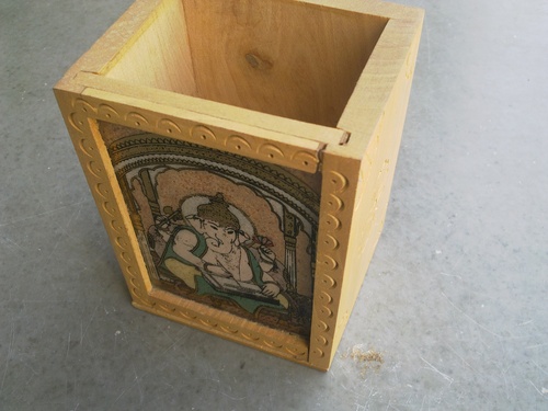 square pine wood gem stone pen holder