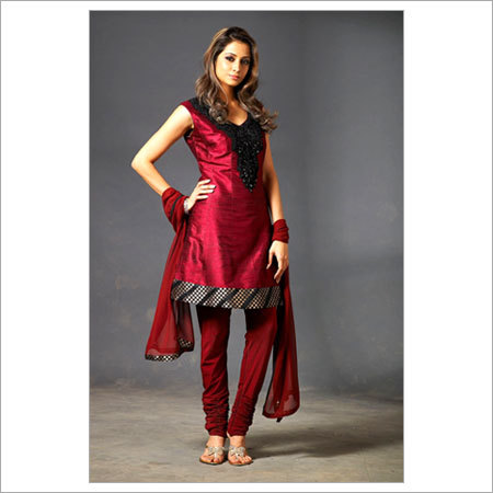 Ladies Chudidar Suit