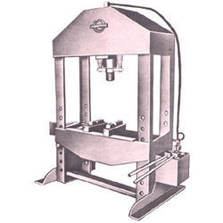 Hydraulic Press Application: For Lifting Objects