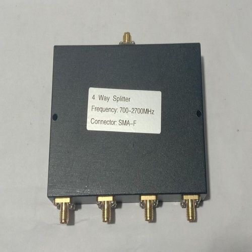 4 WAY SMA F MICROSTRIP  SPLITTER 698-2700 MHZ