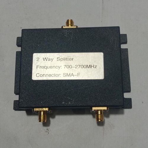 2 WAY SMA F MICROSTRIP  SPLITTER 698-2700 MHZ