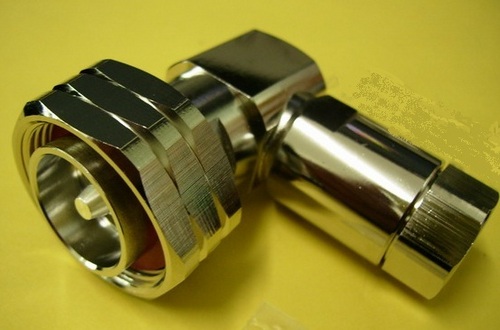 DIN Male Right Angle Connector