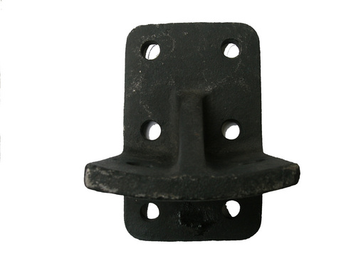 REAR SPRING FRONT HELPER BRACKET