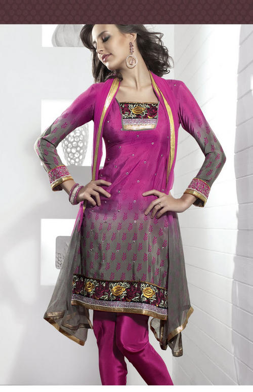 Captivating Pink Salwar Kameez