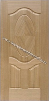 3 Panel Veneer Moulded Door Application: Residential
