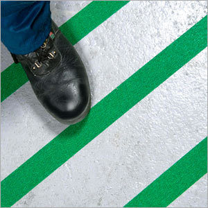 Green Safety Grip Angle With Boot