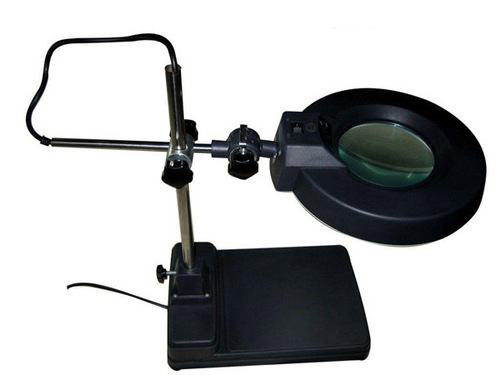 ESD Magnifying Lamp