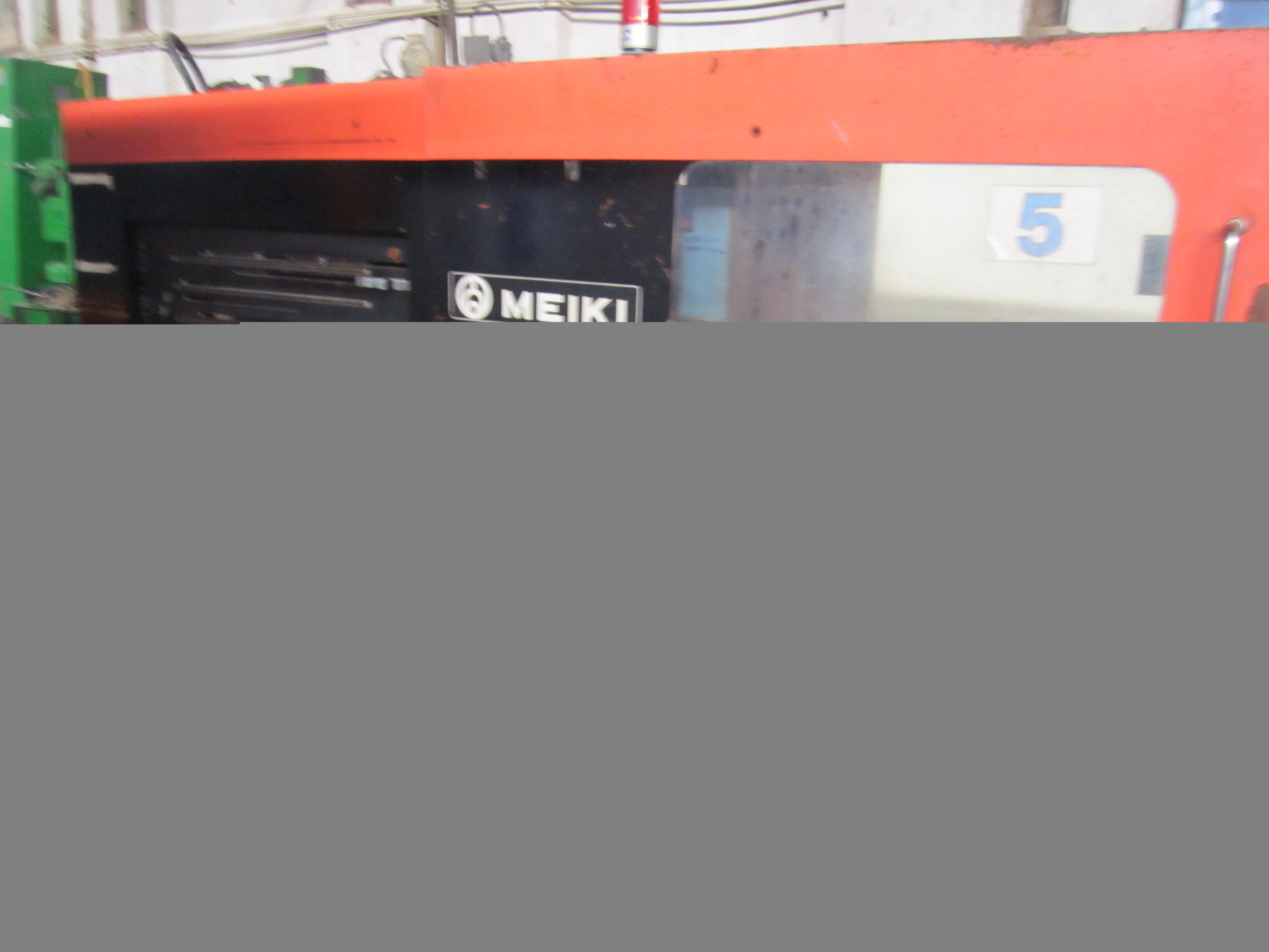 Plastic Injection Moulding Machine