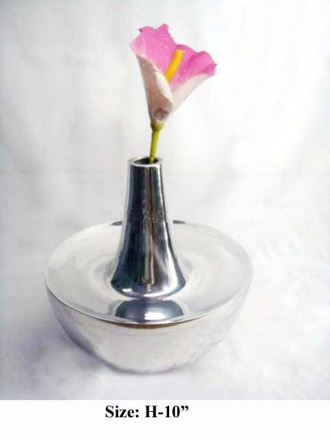 Aluminum vases