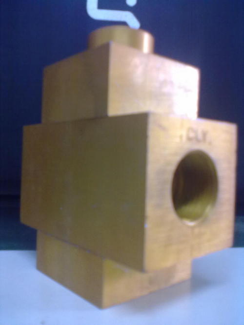 PISTON PILOT OPERATED VALVE