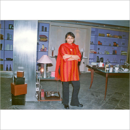 Interior Decorators/Decorative Items