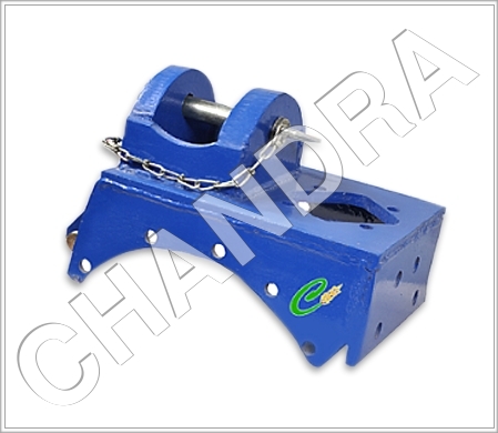 Farmtrac Hook Housing Type 