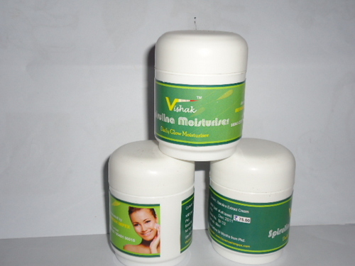 Spirulina Moisturiser - Plastic Jar, 5x5x8cm, 50g | Hydrates Skin, Boosts Elasticity, Softens Skin