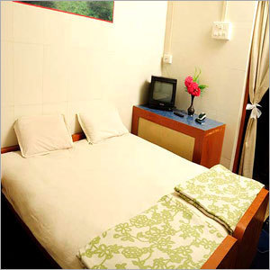 Online Hotel Booking In Veraval