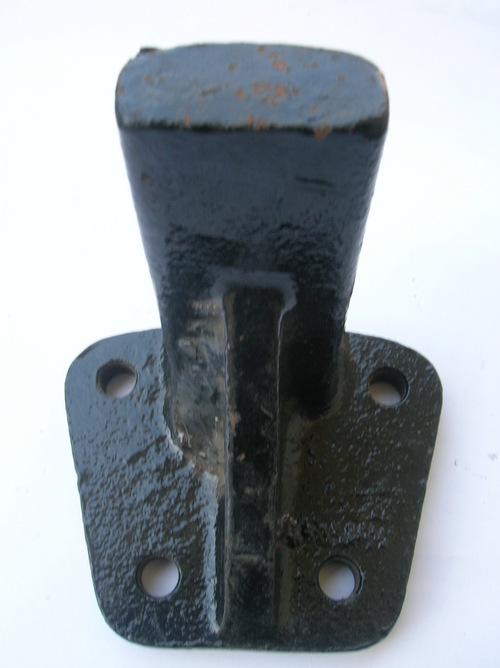 REAR SPRING HELPER BRACKET LEFT RIGHT NEW MODEL